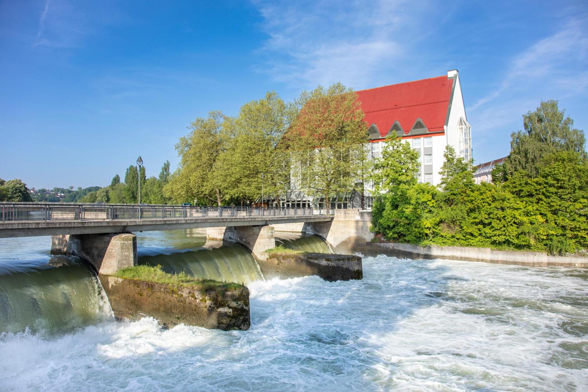 Roomingtons Kaiserhof 4* Landshut