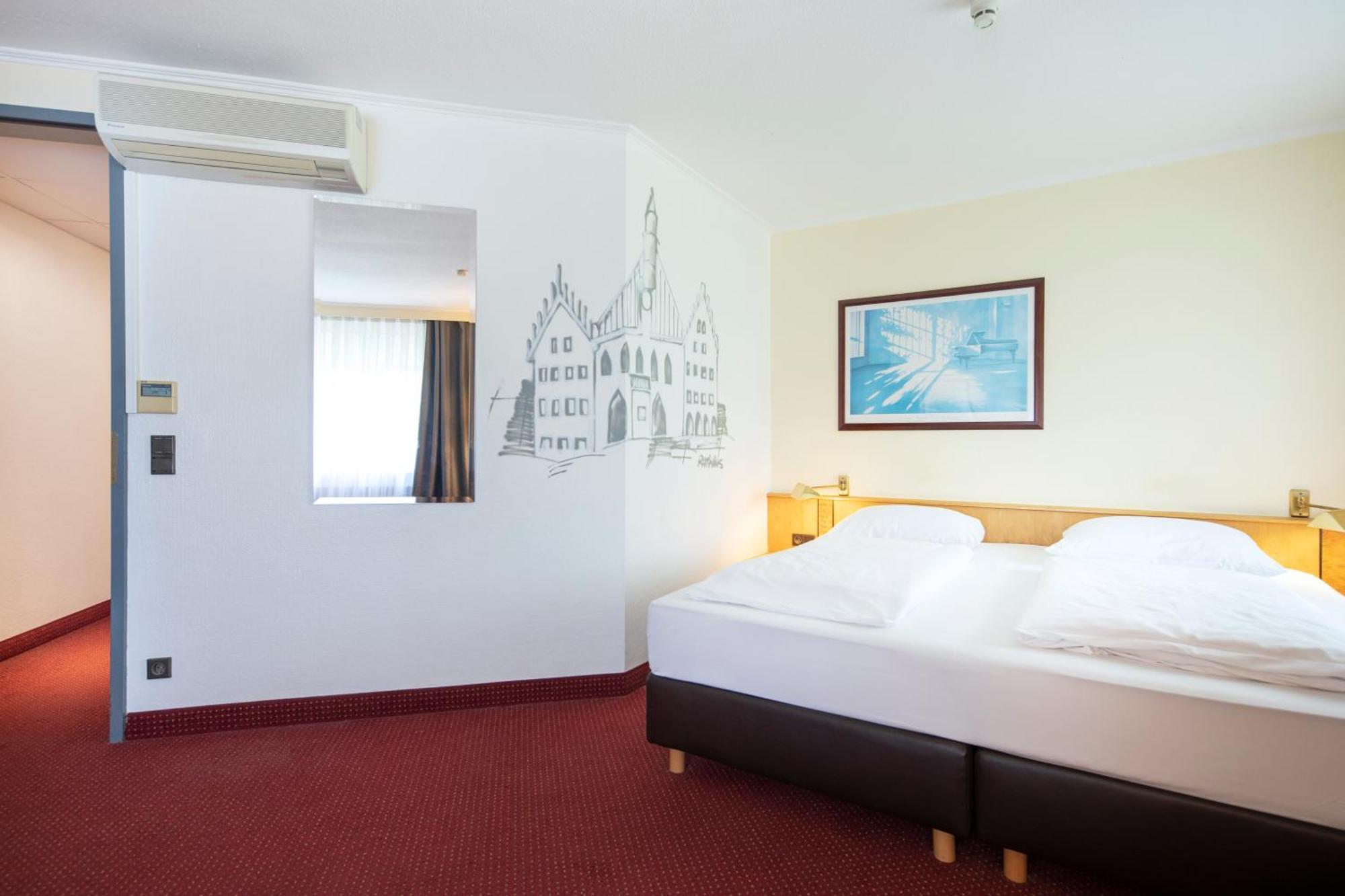 Hotel Roomingtons Kaiserhof 4*