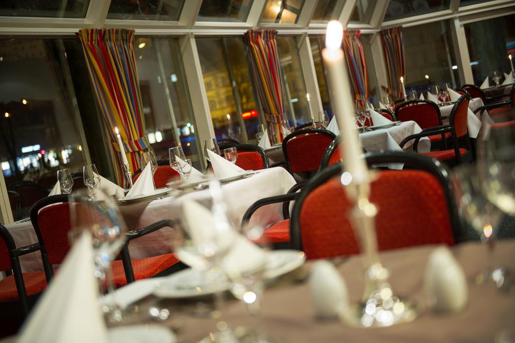 Roomingtons Kaiserhof Hotel